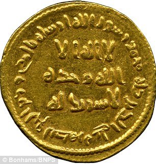 First coin to record Islamic phrase ‘There is no God but Allah’ expected to sell in set of 56 gold dinars for £500,000 at auction