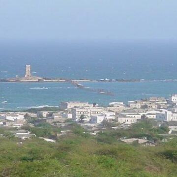 Dozens feared dead in fighting for control of Somali port city