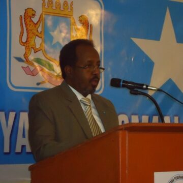 culusow Madaxweyne Xasan Sheekh oo baarlamaanka la hadlay iyo taliyayaal cusub oo la magacaabay
