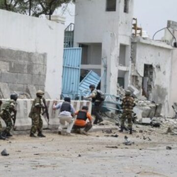 Dowladda Soomaaliya & QM oo cambaareeyay weerarkii xarrunta QM ee Muqdisho (Sawirro)