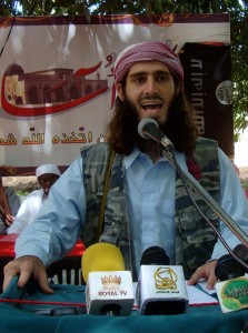 Omar-Hammami-addresses-al-Shabaab-fighters-2269332