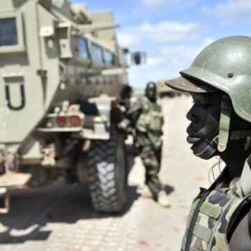 Uganda suspends 24 officers over Somalia corruption