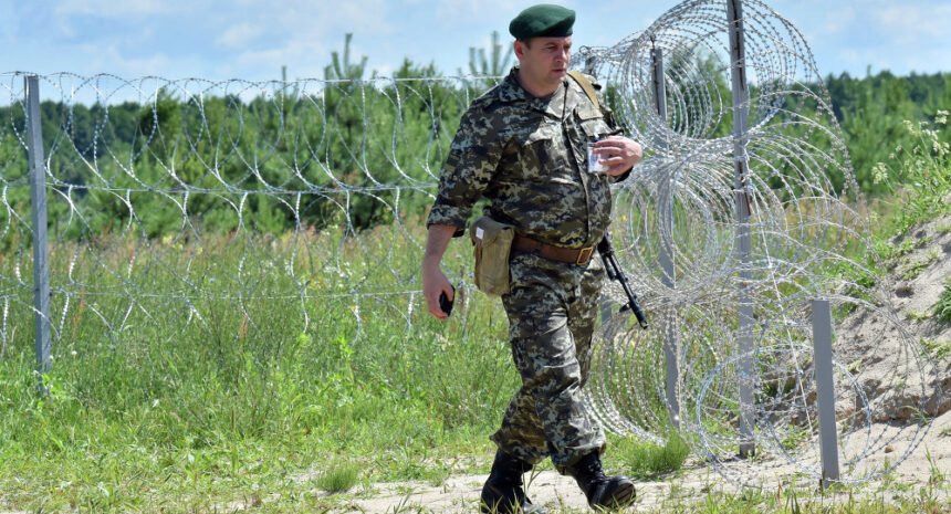 Ukraine Detains Ten Migrants From Syria, Somalia, Jordan Crossing Into EU