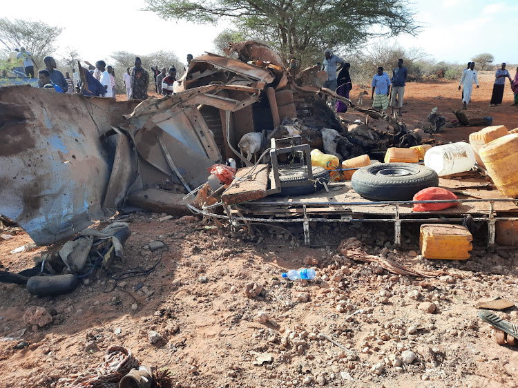 At least 10 killed in IED attack on matatu in Mandera - WardheerNews