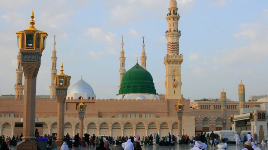 Following The Path of Prophet Muhammad (PBUH)