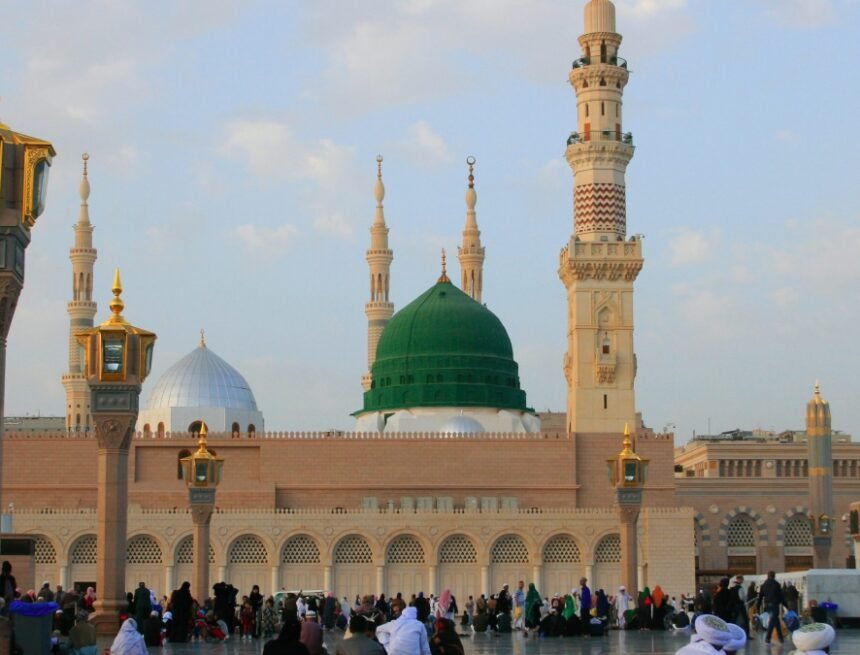 masjid-nabawi Following The Path of Prophet Muhammad (PBUH)