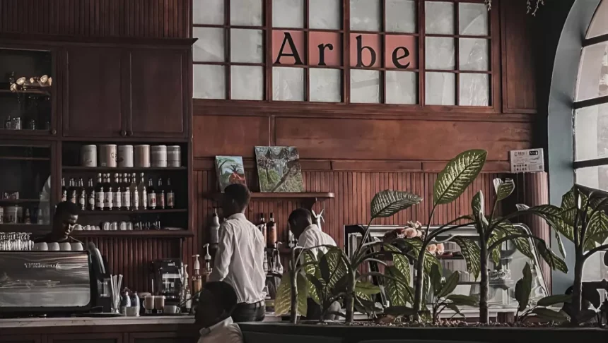 A Somali café by Omar Degan supports community in Mogadishu