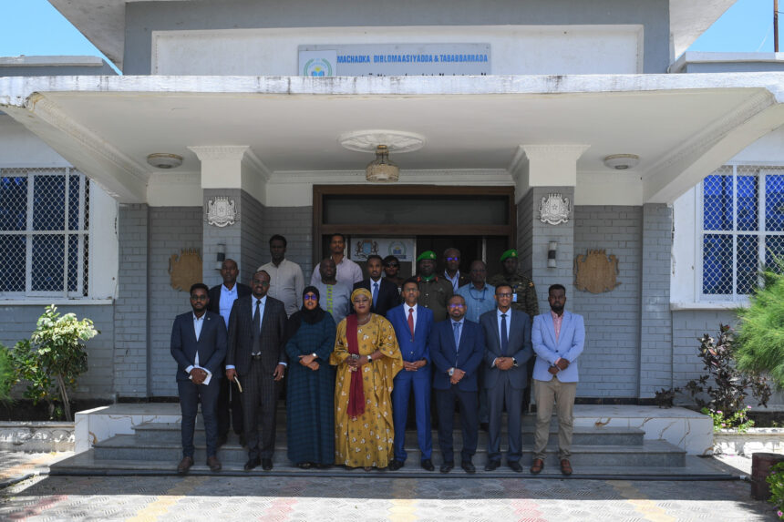 HIGH-LEVEL AU DELEGATION ENDS HUMANITARIAN FACT-FINDING VISIT TO SOMALIA