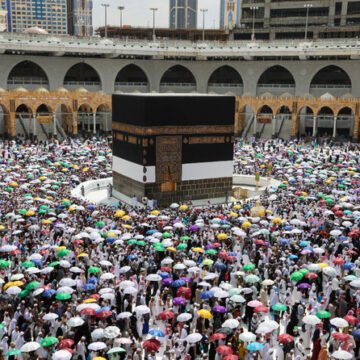Makkah police bust fake Hajj campaign promoters, warn public of online scam