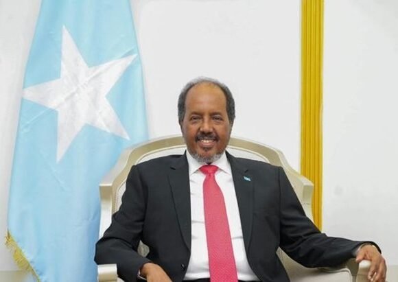 Hassan Sheikh at Federal Parliament dinner Tensions Mount as President Hassan Sets Date for Controversial Political Consultation Forum