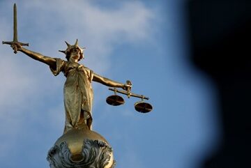 UK-Old Bailey Court Teenager pleads guilty to plotting gun attack and travelling to Somalia