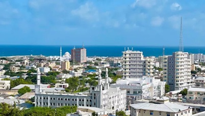 Mogadishu-Aerial view One killed as Somali forces break up protest
