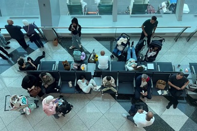 Iranians- stranded in the airport-UAE Iranian expats say UAE canceled their residency visas, leaving many stranded