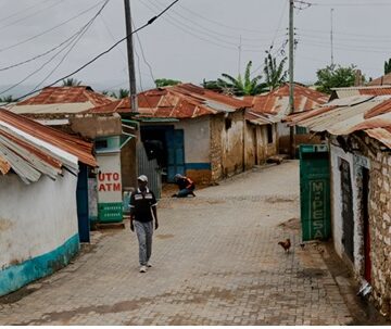 Experts warn of rising lead risks in Africa’s solar energy boom