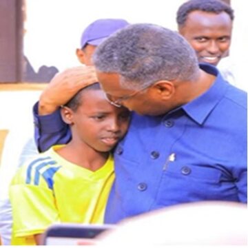 A Child’s Pain, A Leader’s Compassion: Emotional Encounter Moves NISA Chief Mahad Salad