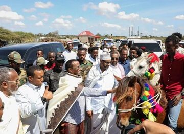 New Speaker Jama Signals Active Start as He Receives Political Welcome in Balcad
