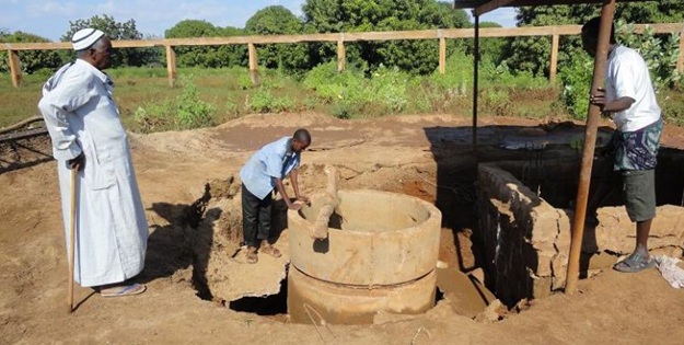 Borehole- Somalia Dried up water source in Bari mountains leaves thousands facing acute water crisis